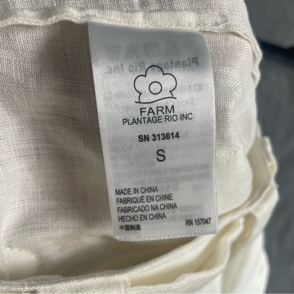 FARM Rio Cream High-Waisted Shorts - Picture 13 of 13